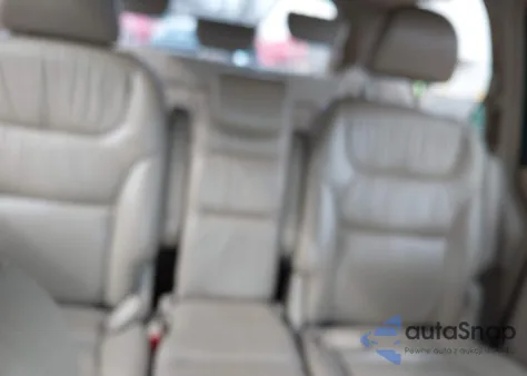 2005 Honda Odyssey Ex-L from USA, damaged, VIN 5FNRL38645B008281